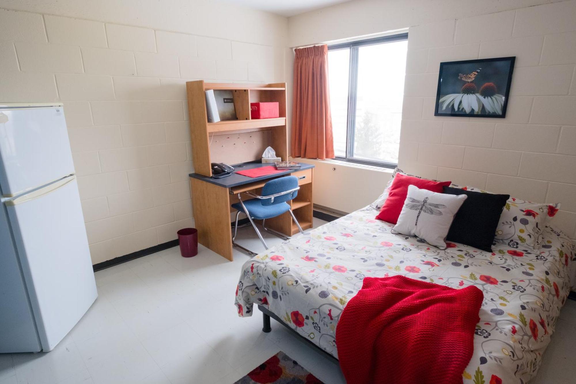 Au Campus Hotel Sherbrooke Buitenkant foto